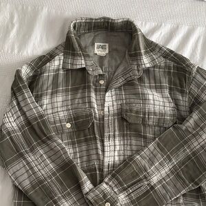 American Eagle Outfitters Gray Plaid Shirt